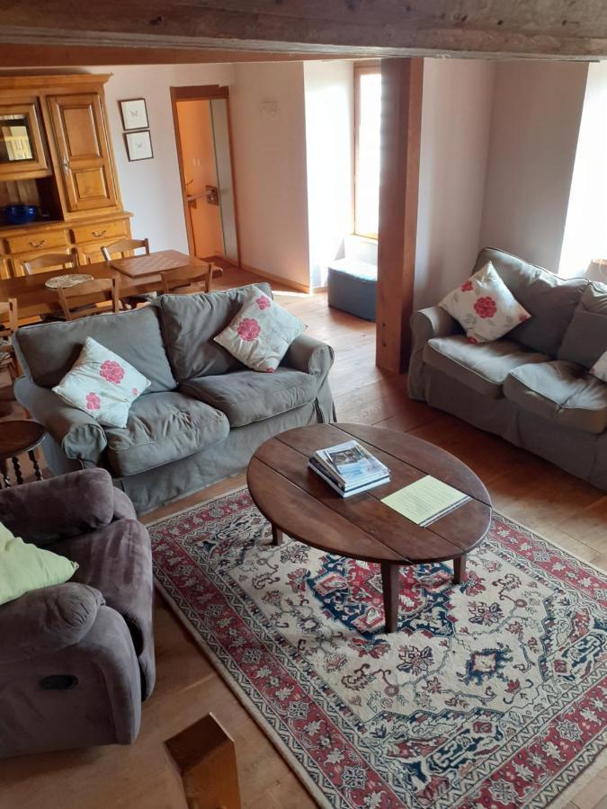 Private Farmhouse For Six In The Countryside Saint-Pierre-sur-Orthe Εξωτερικό φωτογραφία