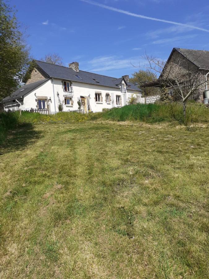 Private Farmhouse For Six In The Countryside Saint-Pierre-sur-Orthe Εξωτερικό φωτογραφία